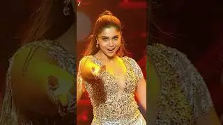 #SharvariWagh Electrifying Performance on #Taras at #ZeeCineAwards2025 #SachinJigar #Shorts