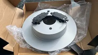 Changing rear rotors and brake pads for the 1st time on my 2020 Rogue