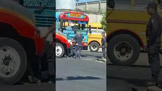 ACCIDENTE & HERIDOS #elsalvador #accidenttruck #bus #buseros #crash #sansalvador