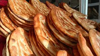 In Afghanistan, golden bread is baked.