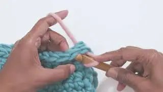 HOW TO CREATE A SLIP STITCH SEAM - CROCHET TUTORIAL
