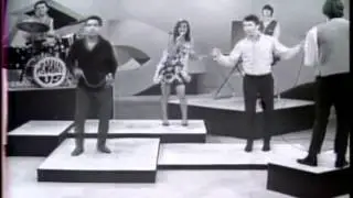 LET'S GO  Motown. Martha & Vandellas, Howie Vickers Pt 1