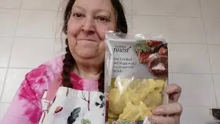 Tesco, s Finest Slow Cooked Beef Ragu with Homemade Garlic Chips