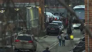 Expelled diplomats leave US embassy in Moscow