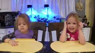 Twins try super sized strawberries 