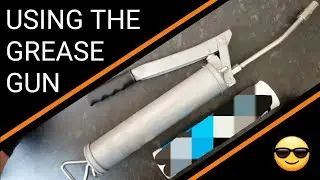Как пользоваться пресс-масленкой &mdash; с помощью ручного смазочного шприца