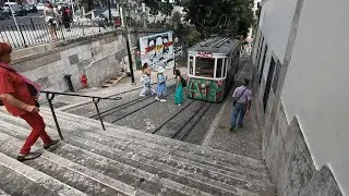 Bairro Alto and the Gl&oacute;ria Funicular 🇵🇹