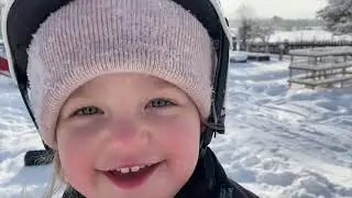 SNÖLEK OCH KOLBULLE