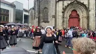 Le cercle d'Elliant au Festival de Cornouaille &agrave; Quimper