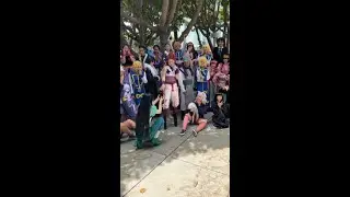 Illumi Proposes to Hisoka at Hunter X Hunter Cosplay Meet-Up