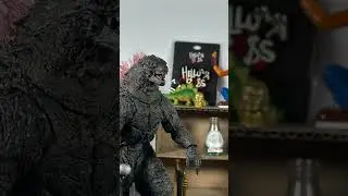 Move the bass down. #adventuretime #godzilla #kong #shimo #stopmotion #kaiju #monsterverse