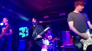 Screamfeeder - Domino (Waywards Ballroom 18-10-25)