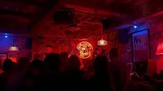 Live music performance at Memphis Slim's House of Blues, Adelaide. #livemusic #nightbar #australia 