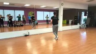 Roy Ruiz footwork
