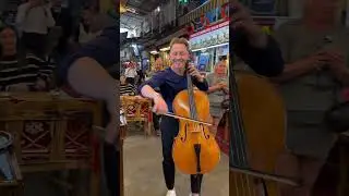 FELICIT&Agrave;  Italy 🇮🇹 #cello #music #coversong #italy #felicit&agrave; #streetmusic #street #italiansong