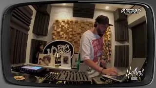 Rafa Barrios playing 'Kwame' by Silkeepers [Huambo Records]