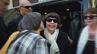 Mireille Mathieu celebra sus 50 años de carrera - le mag