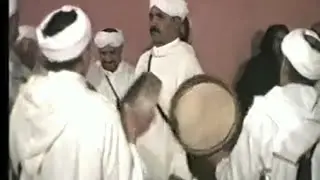 أحوأش أيت هادي برئاسة إبراهيم بازي فرجه ممتعه للجميع 2010