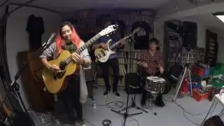 2017 MK's Marvellous Medicine - Acoustic In Store @ Wim's Muziekkelder