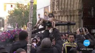 Salida del viacrucis del Cristo de la Buena Muerte de la Hiniesta 2024