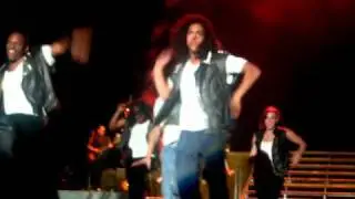 Mdot dancing in Argentina 11/13/2010 &hearts;.