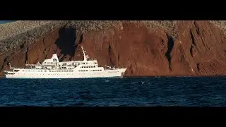 Gal&aacute;pagos Legend: Luxury Expedition for the Whole Family