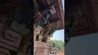 Ramappa Temple: 13th-century Kakatiya art. Floating bricks! #UNESCO #Ramappa #Shorts
