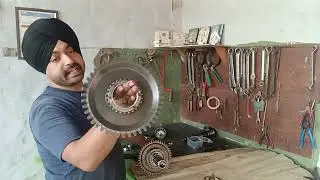 Massy 5245 ger box job part 1 is treeke naal karo ger fiting Maan tractor garage Ludhiana 9914865018