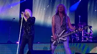 Def Leppard: Bringin’ On the Heartbreak - Pittsburgh, PA - 8/12/22 - PNC Park