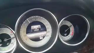 Mercedes w218 cls 550 4.7 biturbo acceleration 0-215 km