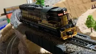 HO Scale PROTO 2000 SD7 DCC Sound Diesel Locomotive D&RGW RIO GRANDE #5303 new!