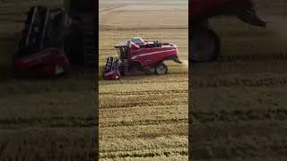 Buon Natale da Teo93.agrotech a tema Laverda #agricoltura #Christmas#natale2025