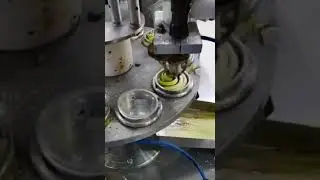 Fully automatic ice cream auger filling machine, rotary filling machine