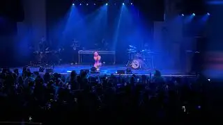 Thuy Melbourne 04112024 (ft. RINI) Wings World Tour 2024