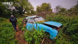 Abandoned Car Graveyard - WE FOUND CLASSIC CARS parked rotting in a field