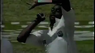 Courtney Walsh Vs Mark Taylor Great battle 1995 test series/
