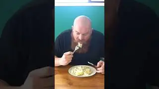 Australian tries biscuits and sausage gravy for the first time #shorts