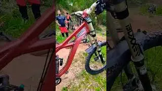 GIOS STAGE 1 WITH ROCK SHOX BOXXER