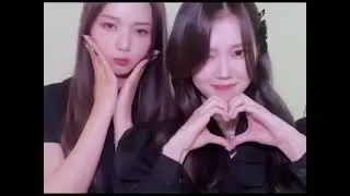 Jiwoo and Yubin have become a couple in 2025🥹🤭​,Joobin's a daughter who always supports her mom dad!