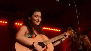 Cori Strell & The Honeys – Garden Outside