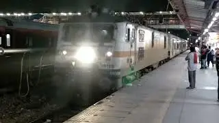 11077 Pune Jammu Tawi Jhelum Express Reaching H Nizamuddin 29.07.2025