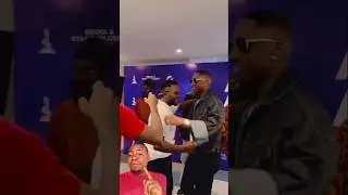 Джума Джукс вышел на улицу, выглядя таким свежим и чистым &hearts;️&hearts;️&hearts;️