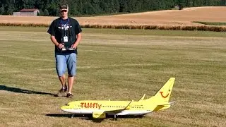 BOEING 737-700 TUIFLY RC EDF EPO SCALE AIRLINER MODEL DEMO FLIGHT / RC Airshow Airliner Meeting 2015