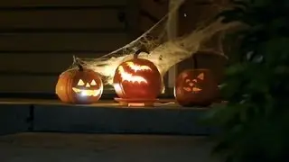Lighting Options for Jack-O'-Lanterns : Halloween Decor