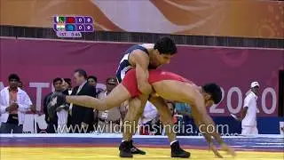 Rajender Kumar wrestles for a gold at Commonwealth Games 2010