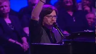 God Is Singing Over Me - Regi Stone