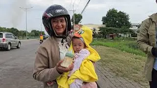 Another Day with baby SereyVath in Kampong Chhnang