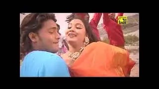 বাংলা পুরনো গান | Meyer Alta Ranga Pa Hukhani | মেয়ের আলতা রাঙা পা দুখানি | Music Video | Downflix