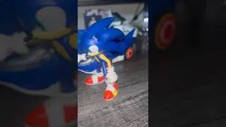 tails destroys a mini funko pop ￼