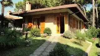 Линьяно: Вилла Росселла тип D - Агентство Линьяно - Lignano: Villa Rossella tipo D